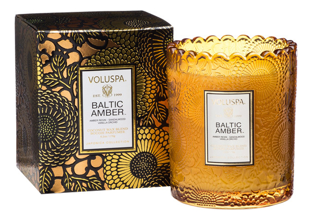 

Ароматическая свеча Baltic Amber (балтийский янтарь): свеча в подарочной коробке 255г, Ароматическая свеча Baltic Amber (балтийский янтарь)
