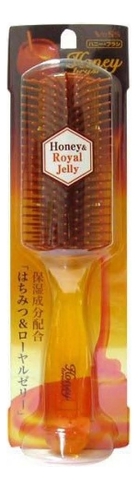 Щетка массажная для увлажнения и придания блеска волосам с медом и маточным молочком Honey Royal Jelly цена и фото