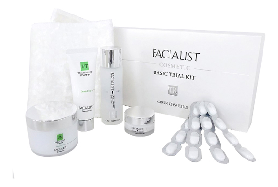 

Набор для лица Facialist Cosmetic Basic Trial (лосьон 50мл + крем 10г + пудра д/умывания 16*0,3г + очищающее полотенце + пенка 40г + крем 70г)