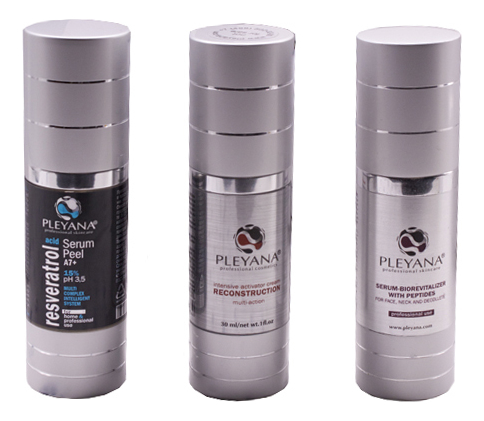 

Набор для лица Home Skin Care Reconstruction Set No3 (пилинг-сыворотка 30мл + сыворотка-биоревиталайзер 30мл + крем-активатор 30мл)