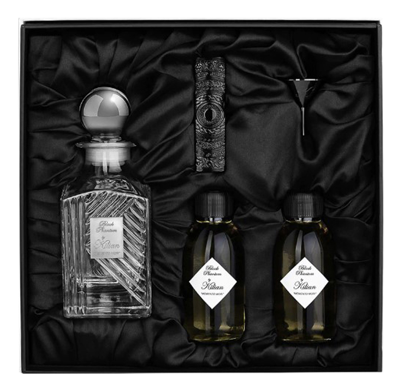 

Black Phantom: набор (п/вода 2*125мл + карафон 250мл + лейка + дорожный флакон 7,5мл), Black Phantom