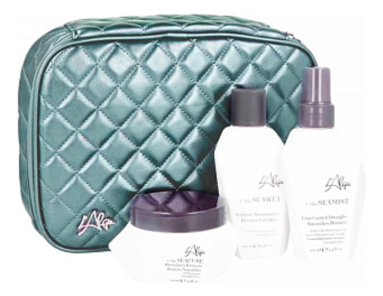 

Дорожный набор для термозащиты волос в белой стеганой косметичке Seazone Beauty Bag 3*100мл (шампунь + кондиционер + спрей термозащитный)