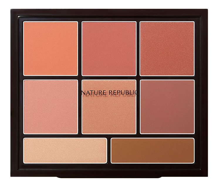 

Палетка румян Pro Touch Blusher Palette 10г