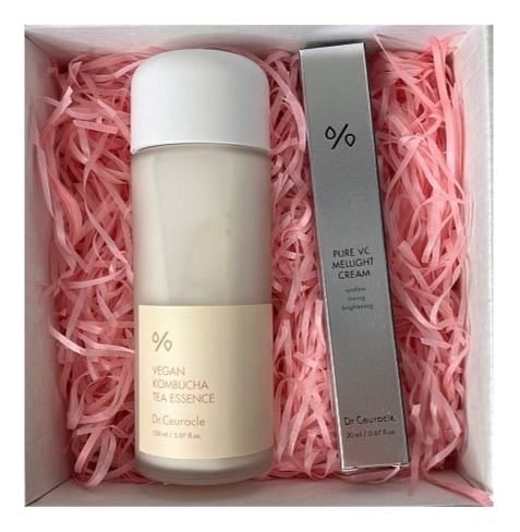 

Набор для лица Сияй Be Calm (крем с витамином С Pure VC Mellight Cream 20мл + веганская крем-эссенция Vegan Kombucha Tea Essence 150мл)
