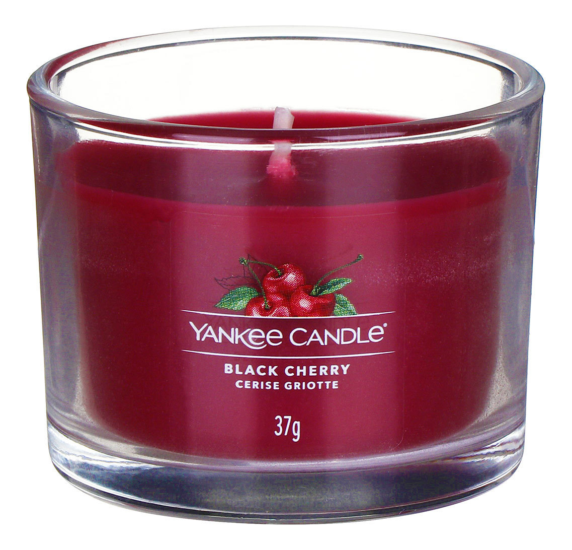 Купить Ароматическая свеча Black Cherry: Свеча 37г, Yankee Candle