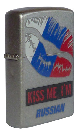 

Зажигалка бензиновая Kiss Me I'm Russian 49017